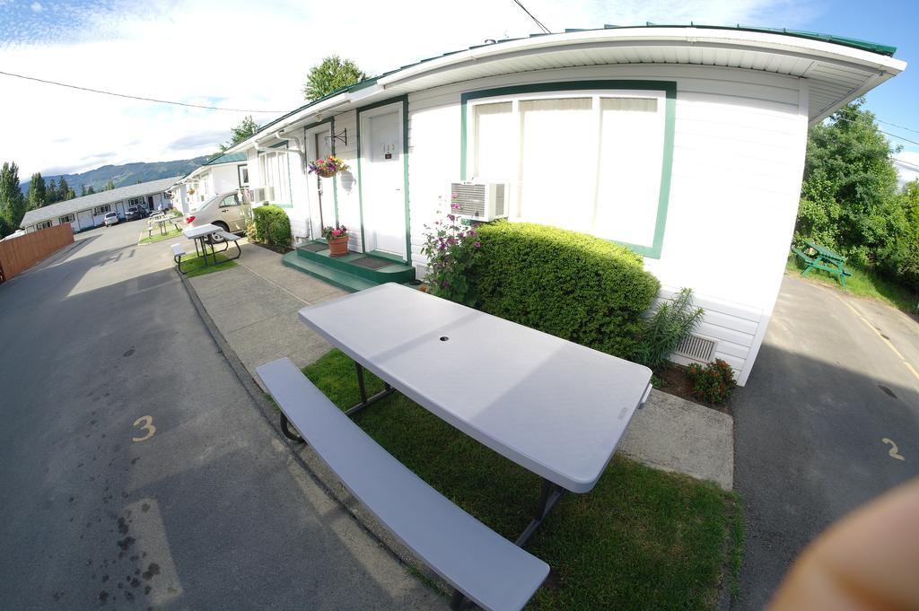 Somass Motel Port Alberni Exterior foto